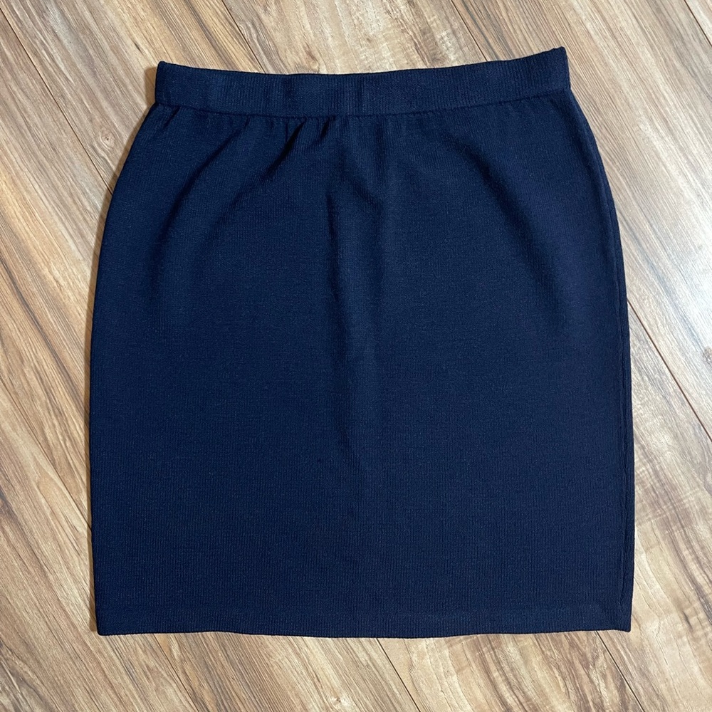 St. John by Marie Gray Pencil Skirt